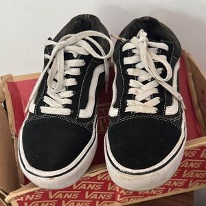 Vans Black and White Lace-Up Shoes Lite